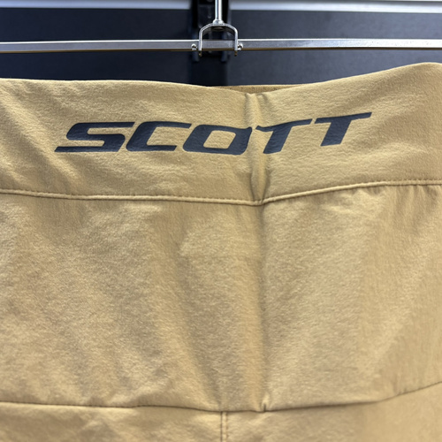 SCOTT Shorts W's Trail Flow w/pad | damskie szorty / spodenki rowerowe | + wewnętrzne spodenki z wkładką | MTB / ENDURO | rose beige