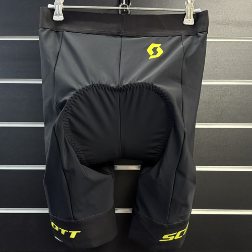 SCOTT RC Pro +++ Men's Short | Spodenki rowerowe z wkładką | black / sulphur yellow