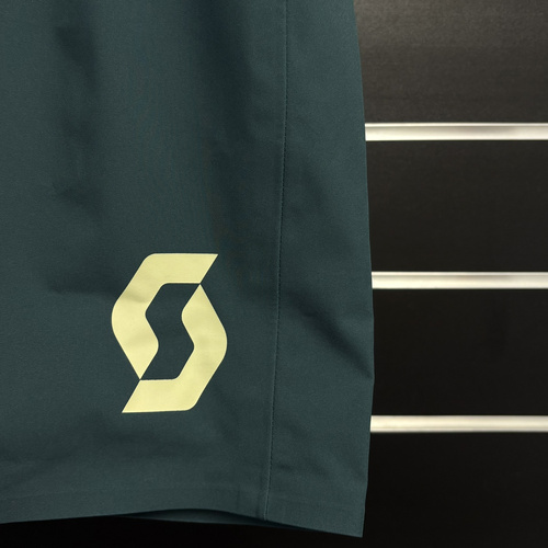 SCOTT Trail Storm WP Women's Shorts | 3L | 10K/10K | aruba green